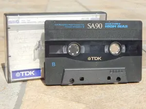 Caseta audio SA90 TDK FE Ferric Japonie cu cutie uzata nefunctionala - imagine 5