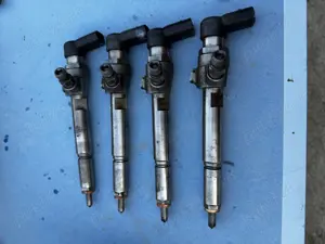 Injectoare originale Renault 1.5 dCi 110CP –  - imagine 5