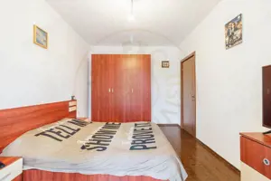 Apartament 2 camere, decomandat, parter înalt – cu curte, balcon și acces auto - imagine 6