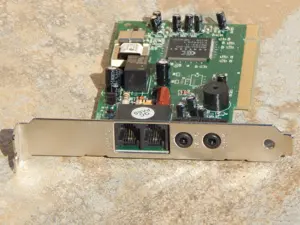 Placa retea Wisecom 56K PCI intern hard cu chipset Conexant - imagine 2