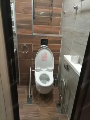 1 camera in zona Spitalului Judetean - imagine 2