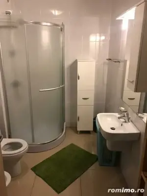 1 camera  decomandat situat in zona Centrala - imagine 3