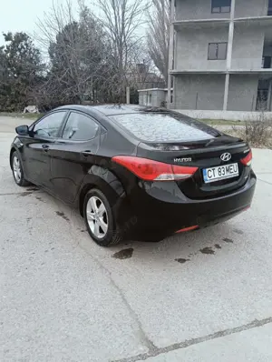 De vanzare Hyundai Elantra - imagine 3