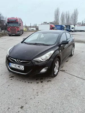 De vanzare Hyundai Elantra - imagine 9