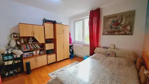 Apartament 3 camere, 65mp , semidecomandat, etaj 3, zona 1 Mai - imagine 4