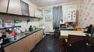 Apartament 3 camere, 65mp , semidecomandat, etaj 3, zona 1 Mai - imagine 8