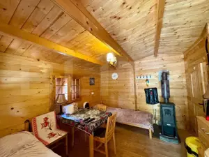 Cabane de vanzare, cu 3 camere, 50 mp, zona Brad - imagine 5