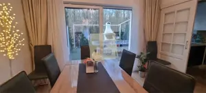 Casa cu 5 camere 3 bai si curte in Padurea Dumbrava - imagine 2