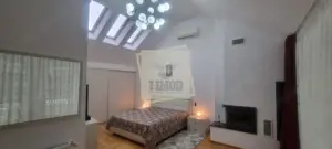 Casa cu 5 camere 3 bai si curte in Padurea Dumbrava - imagine 13