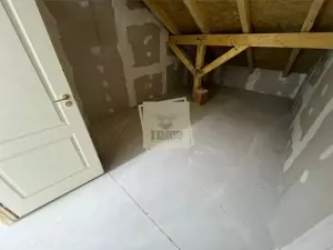 Studio 40 mpu cu parcare zona Pictor Brana Selimbar - imagine 10 Studio 40 mpu cu parcare zona Pictor Brana Selimbar - imagine 10