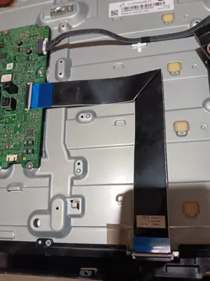 lvds bn96-203702 de pe tv Samsung ue32f4000