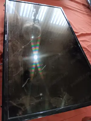 Dezmembrez tv Selecline 883957 le-32d11  placa de baza cv9203h-q42 - imagine 2