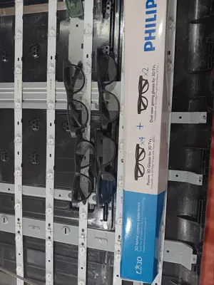 Ochelari 3D pentru tv Philips - imagine 2