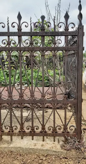 Vand gard din fier forjat de calitate superioara, lucrat manual  - imagine 3