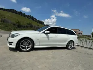 Mercedes Benz C220 - 2013 - imagine 4