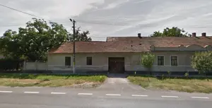 Casa cu teren la Paulis