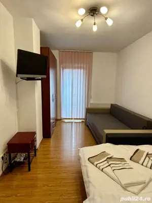 Apartament 3 camere central - imagine 3