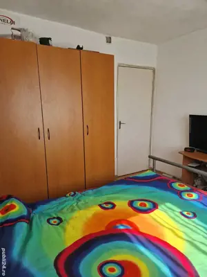 Vand apartament 2 camere secomandat. Zona micro 15. - imagine 5