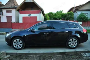Opel Insignia Sport Tourer - imagine 2