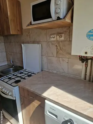 Vand apartament 2 camere secomandat. Zona micro 15. - imagine 8