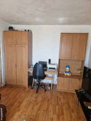 Vand apartament 2 camere secomandat. Zona micro 15. - imagine 9