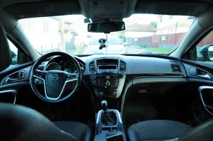 Opel Insignia Sport Tourer - imagine 6