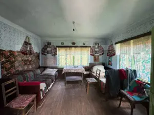 Casa de vanzare, cu 3 camere, 86 mp, zona Vălișoara - imagine 2