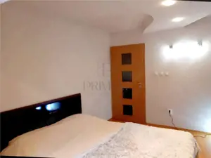 Aradului - 3 camere - decomandat - centrala proprie - ETAJ 2 - imagine 8