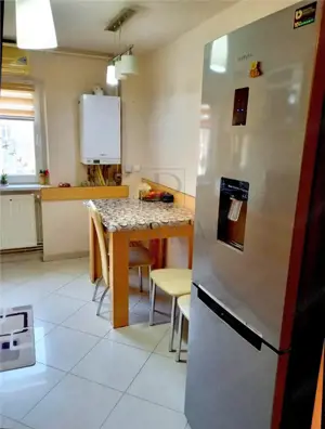 Aradului - 3 camere - decomandat - centrala proprie - ETAJ 2 - imagine 6