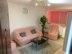 Inchiriem in regim hotelier.camera.aparrament.sector 4 berceni - imagine 3 Inchiriem in regim hotelier.camera.aparrament.sector 4 berceni - imagine 3