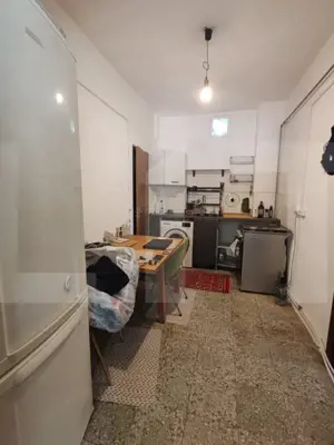 Apartament de vanzare, cu 2 camere, 45 mp, zona Balcescu - imagine 6