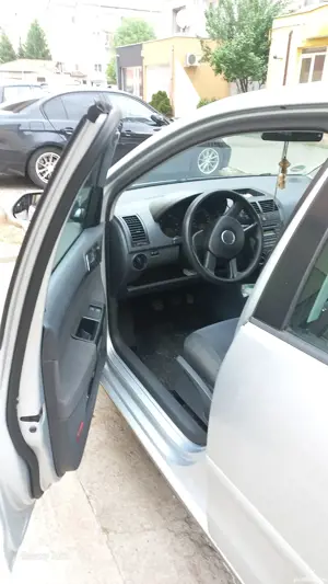 De vânzare autoturism Volkswagen Polo 1 4benzina  - imagine 5