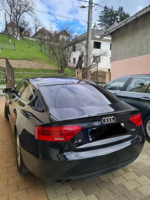 Vând Audi A5 Sportback 2.0 TDI   136 CP   An 2012   Preț: 11.500   - imagine 10 Vând Audi A5 Sportback 2.0 TDI   136 CP   An 2012   Preț: 11.500   - imagine 10