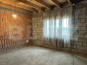 Casa 7 camere partial finisata in Purcareni, Brasov - imagine 7
