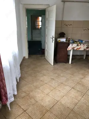 Teren si casa de vanzare - 1969mp - imagine 8 Teren si casa de vanzare - 1969mp - imagine 8