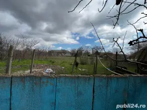 Casa etaj + gradina - zona turistica Jurilovca - imagine 9