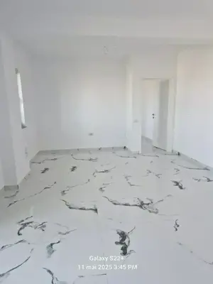 Vînzare apartament  - imagine 3