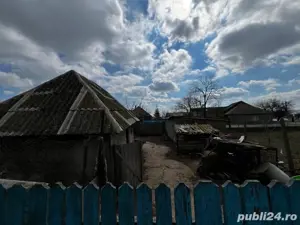 Casa etaj + gradina - zona turistica Jurilovca - imagine 7