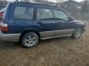 Subaru Forester Benzina + GPL   Dezmembrare - imagine 5