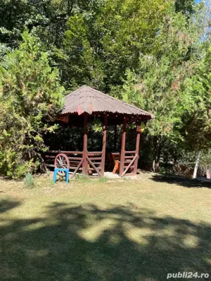 Vând 2 case (duplex) in Pitesti si 1875 mp teren - imagine 8