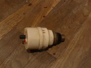 siguranta automata patron tip vechi cu filet buson  - imagine 2