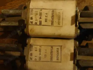 siguranta industriala 500V 160A protectie supra tensiune curent + holder  - imagine 2