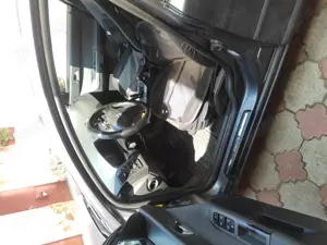 Volvo S40 Diesel 2000 cc 135 CP 6 Trepte - imagine 4