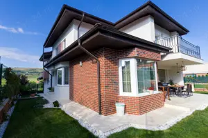 Zero comision! Casa individuală 240 mp în cartier rezidențial. - imagine 3