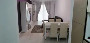 Inchiriez apartament cu două camere în blocul White Tower. Prima închiriere 2500 lei.  - imagine 8