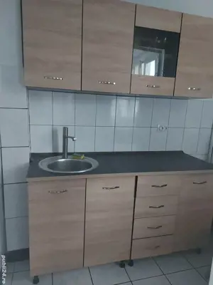 Inchiriez garsoniera