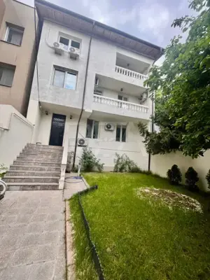 Vila deosebita central Piata Libertatii