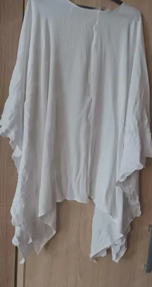 Kimono alb material calitativ brodat - imagine 2