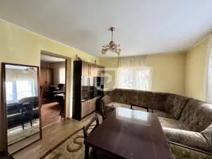 Casă cu teren 400 mp în oraș Gura Humorului - imagine 8 Casă cu teren 400 mp în oraș Gura Humorului - imagine 8