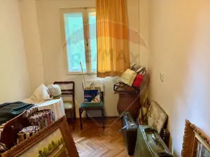 Casă / Vilă cu 7 camere de vânzare - imagine 18